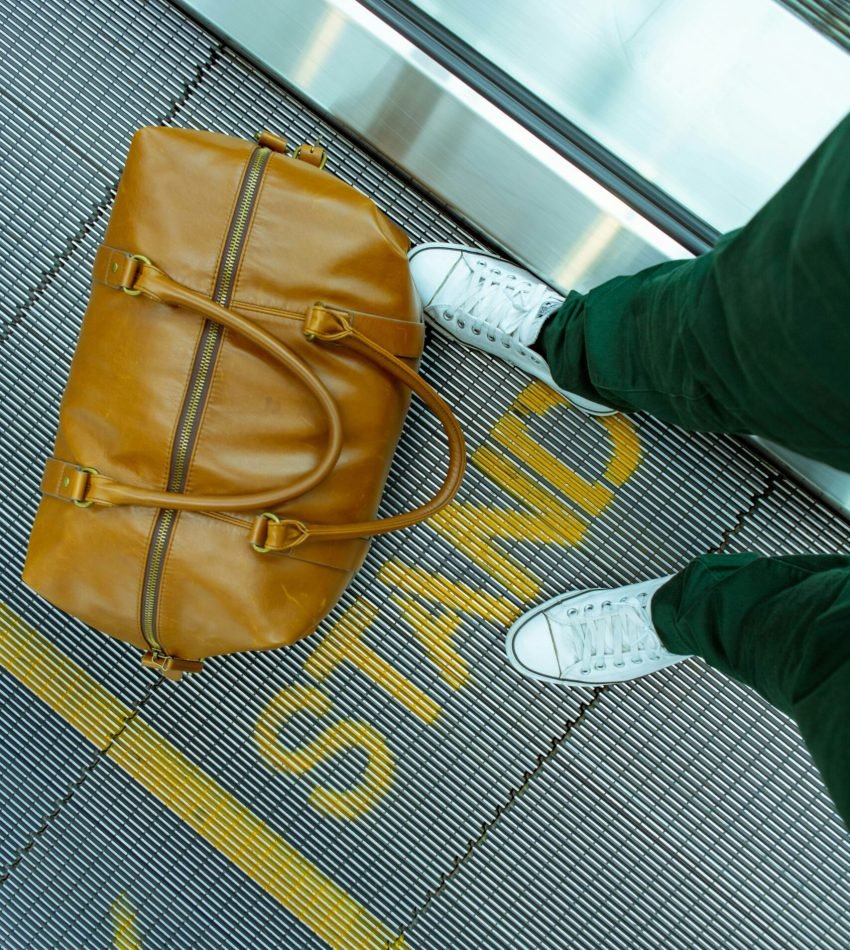 white-field-photo-thIarMEfujc-unsplash